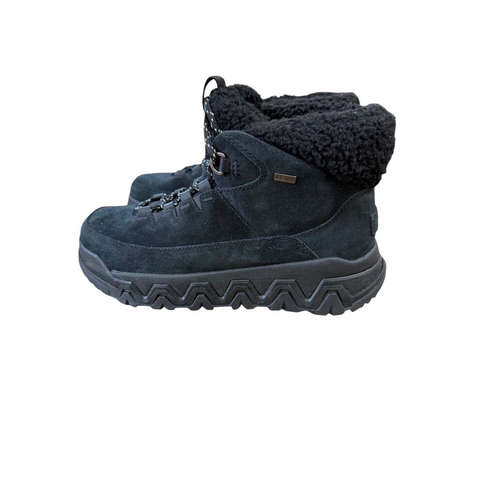 Ugg TerreTrail Cozy Black Lace Boots – Sz 8 - Picture 4 of 12